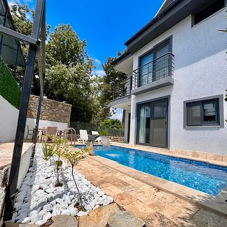 Duplex With Private Pool In Akyaka Atakoey Muğla